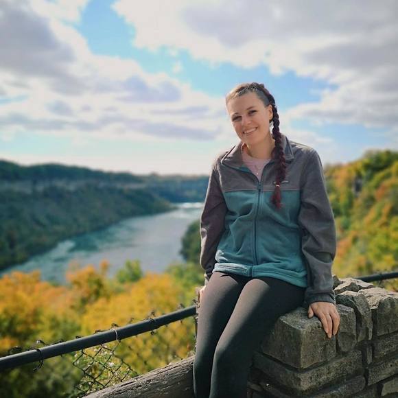 Meet your Posher, Michelle - Picture 1 of 1